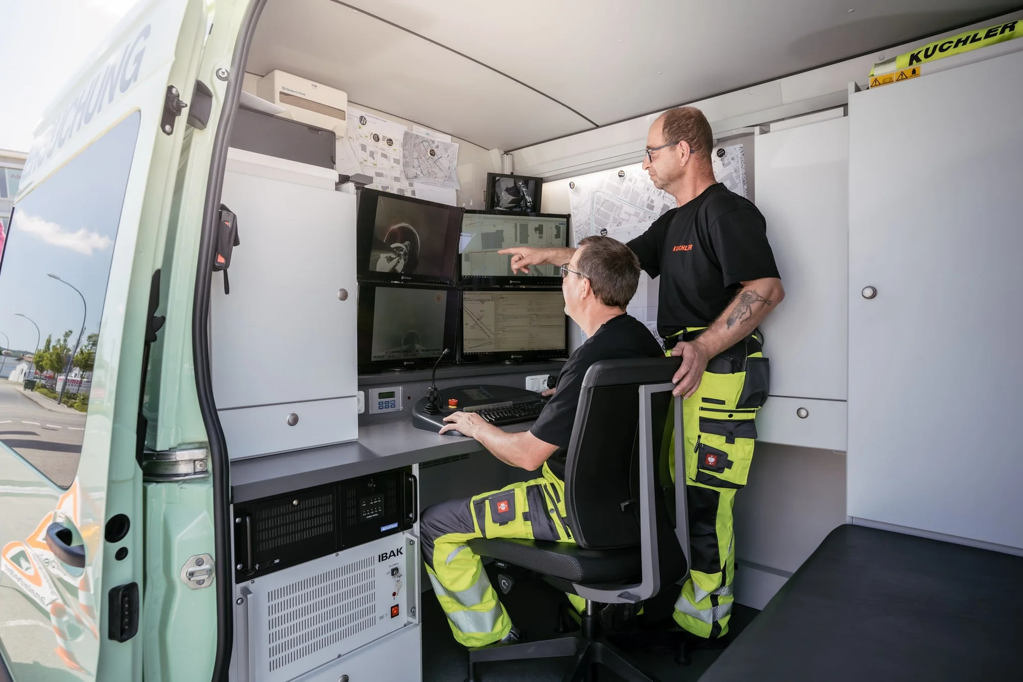 Kanalreinigung Obernzell mit moderner Fahrzeugtechnik